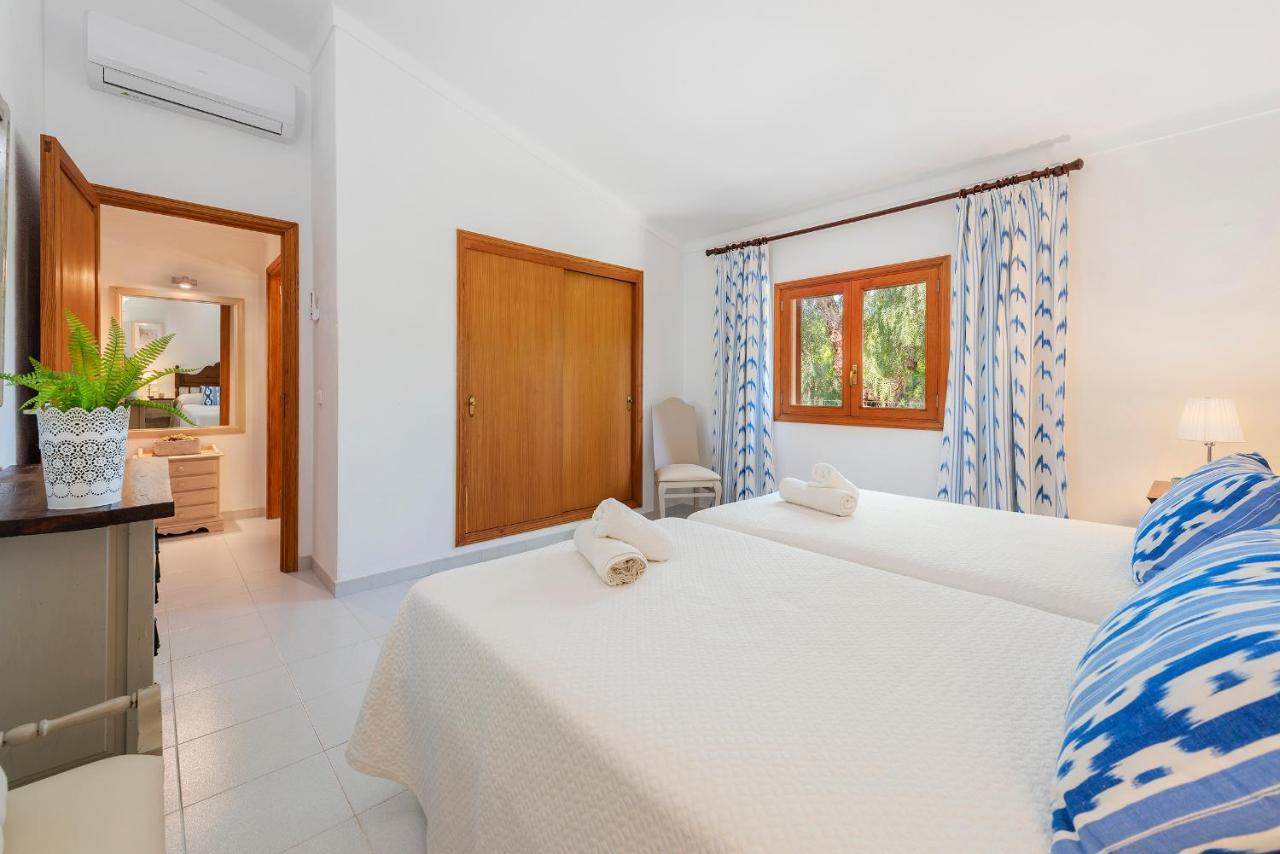 Aina Francisca * Alcudia (Mallorca)
